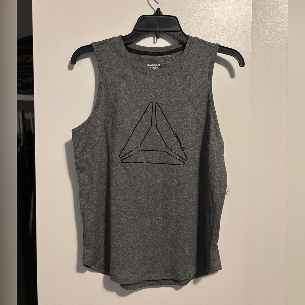 NWT Rebok workout tank